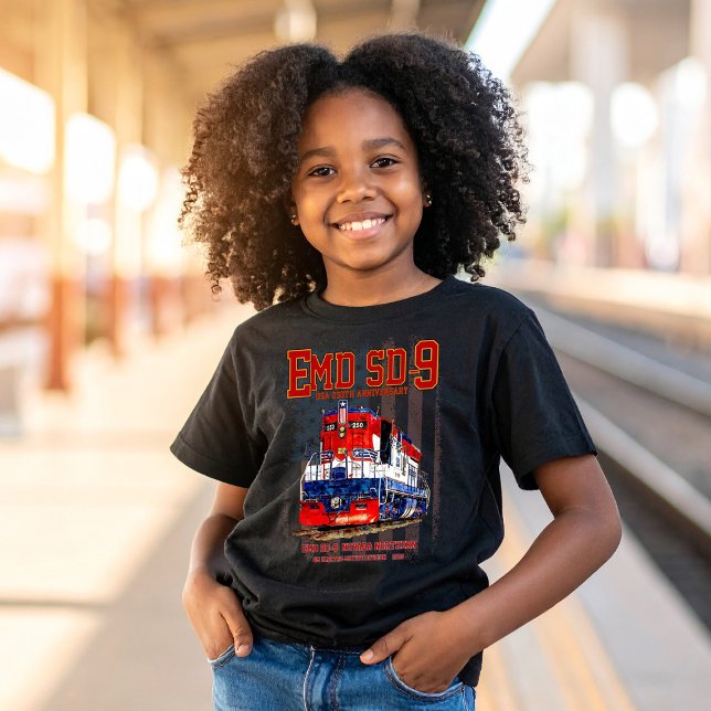 EMD SD-9 Locomotive USA 250th Anniversary Livery T-Shirt (EMD SD9 USA 250th Anniversary Heritage Locomotive. Girl Basic T-Shirt)