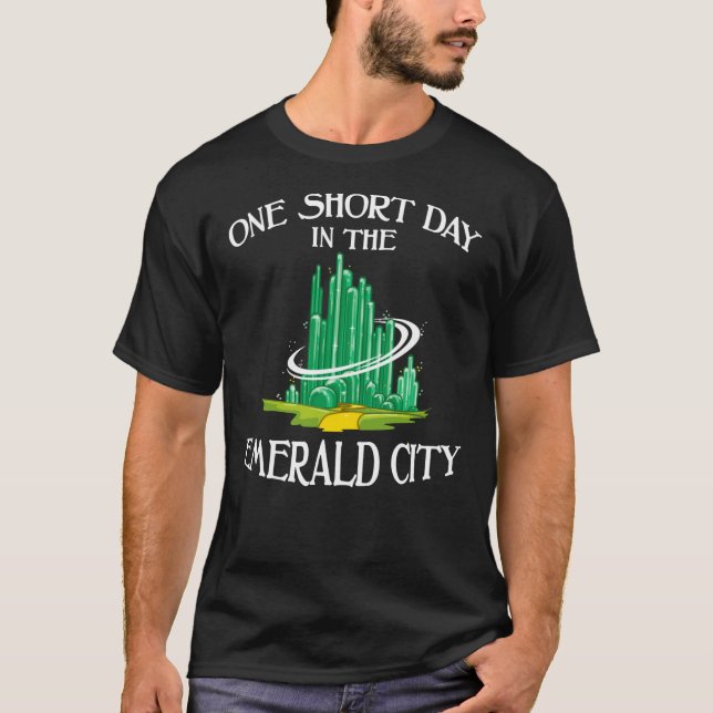 Emerald City Oz Broadway Hexe Musical Cool Novelt T-Shirt (Vorderseite)