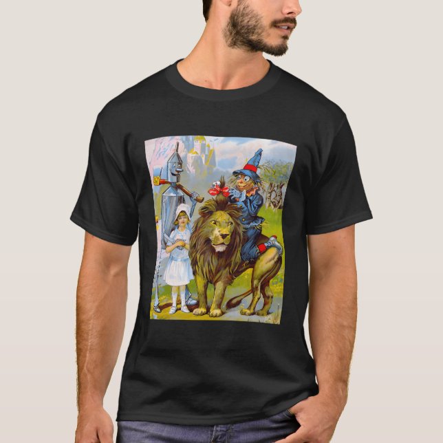 Emerald City Oz Tin Lion Scarecrow Dorothy Wizard T-Shirt (Vorderseite)
