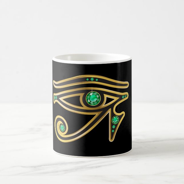 Emerald Eye von Ra in Gold Tasse (Mittel)
