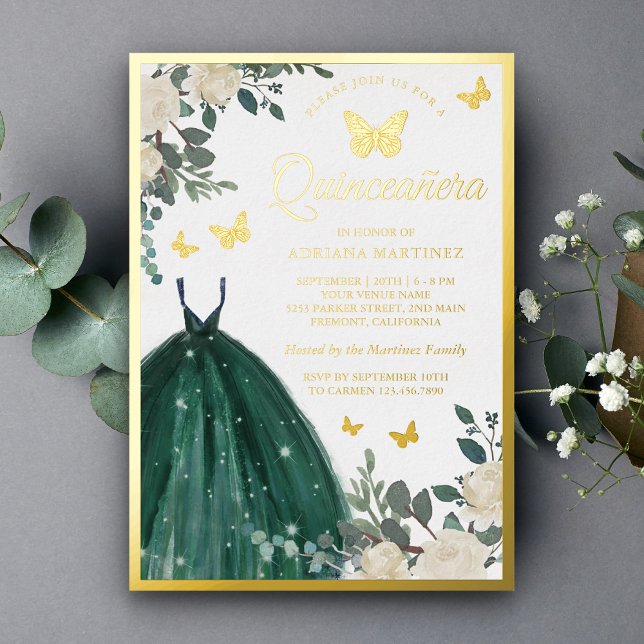 Emerald Green Floral Butterfly Quinceanera Gold Folieneinladung (Von Creator hochgeladen)