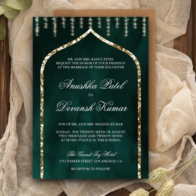 Emerald Green Gold Ethnic Indian Arch Wedding Einladung (Von Creator hochgeladen)
