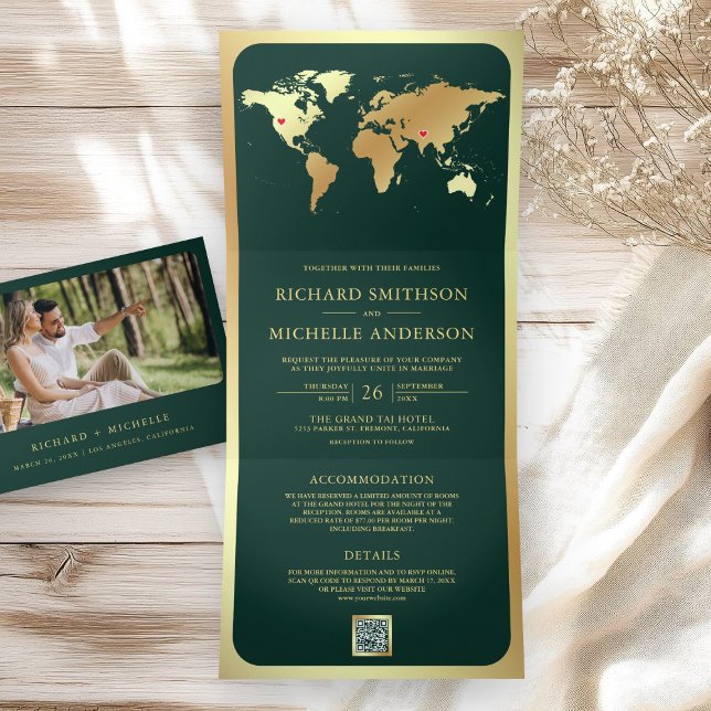 Emerald Green Gold World Map QR Code Photo Wedding Dreifach Gefaltete Einladung (Von Creator hochgeladen)