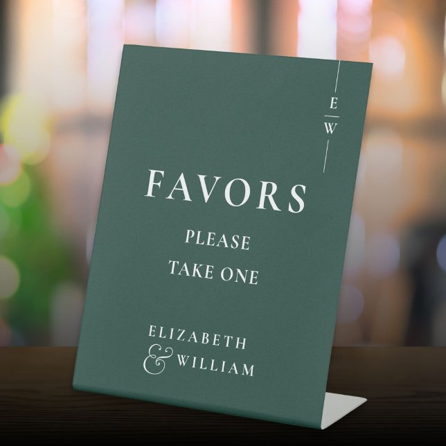 Emerald Green Modern Monogram Favorits Wedding Sockelschild (Emerald Green Modern Monogram Favors Wedding Pedestal Sign)