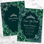 Emerald Green Silver Quinceanera Save The Date<br><div class="desc">Smaragdgrün und silberne Quinceanera Feier Save the Date Karte. Features, Skript-Schriftart, Schmetterlinge, Aquarell-Rose und Tiara. Ideal für eine elegante Glasfeier im Prinzessinnstil. Personalisieren Sie Ihre persönlichen Daten. Gedruckte Zazzle-Einladungen oder Sofortdownload digitaler Druckvorlage.</div>
