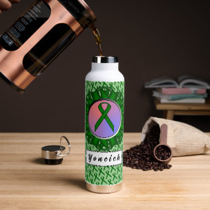 Emerald Green Standard Ribbon von Kenneth Yoncich Trinkflasche