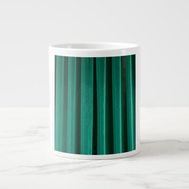 Emerald Green Velvet Drapes Opulent Jewel Tones  Jumbo-Tasse (Vorderseite)