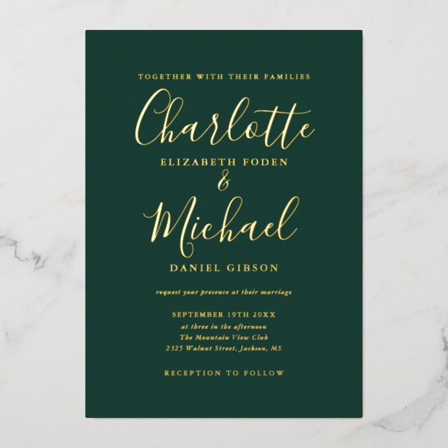 Emerald Signature Script Calligraphy Wedding Gold Folieneinladung (Vorderseite)