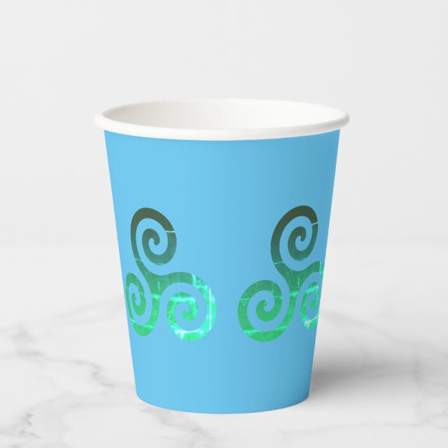 Emerald Triskele Altes keltisches Symbol Pappbecher (Vorderseite)