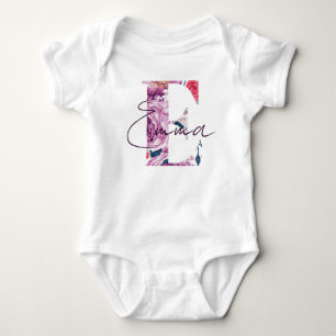 Emma Baby Name Blumen Schrift Vintage Floral E Mäd Strampler