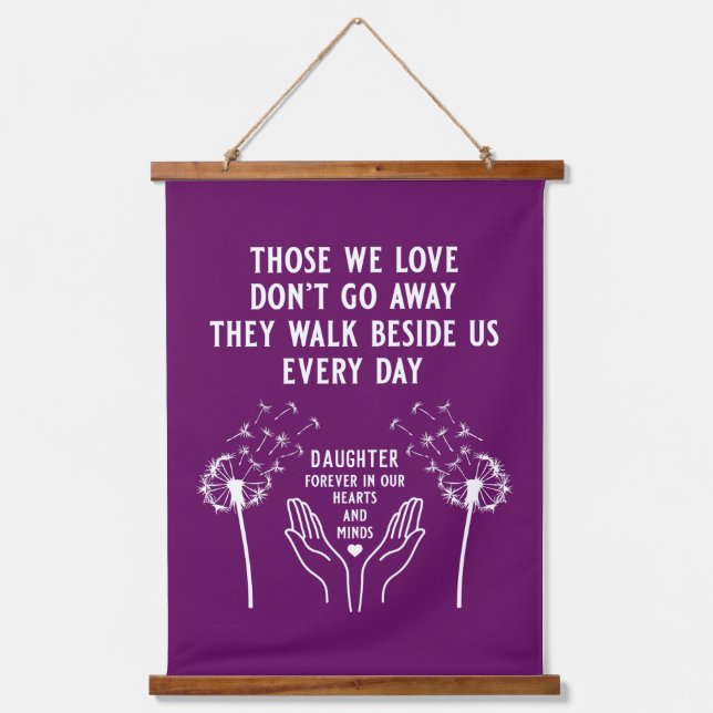 Empfang zur Gedächtnisbeerdigung Wandteppich Mit Holzrahmen (Vorderseite)