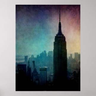 Empire State Gebäude bei Dämmerung Poster