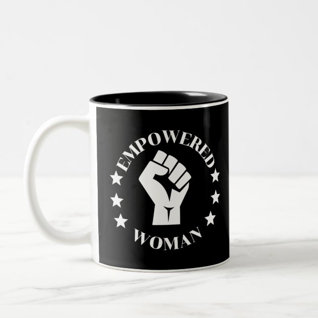 Empowered Woman Zweifarbige Tasse (Links)