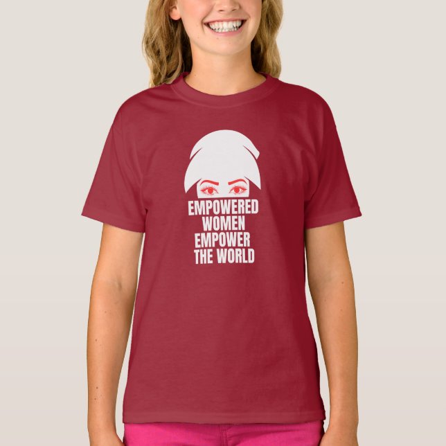 Empowered Women Empower World National Women Day T-Shirt (Vorderseite)