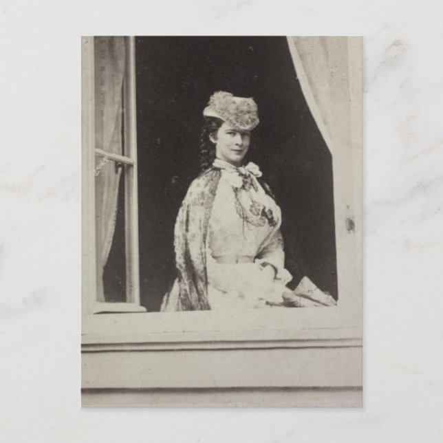 Empress Elisabeth of Austria - Sissi in window Postkarte (Vorderseite)