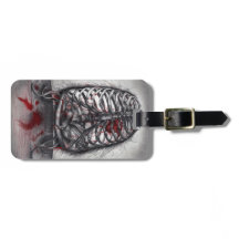 Empty Cage Anatomie Herzchirurgie Horror Kunst