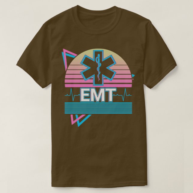 EMT Medizinischer Notfalltechniker Paramedic Lifes T-Shirt (Design vorne)