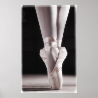 En Pointe Poster