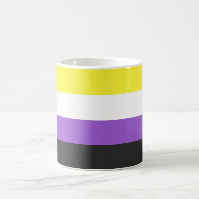 Enby-Flag (nicht binärer Stolz) Kaffeetasse (Mittel)