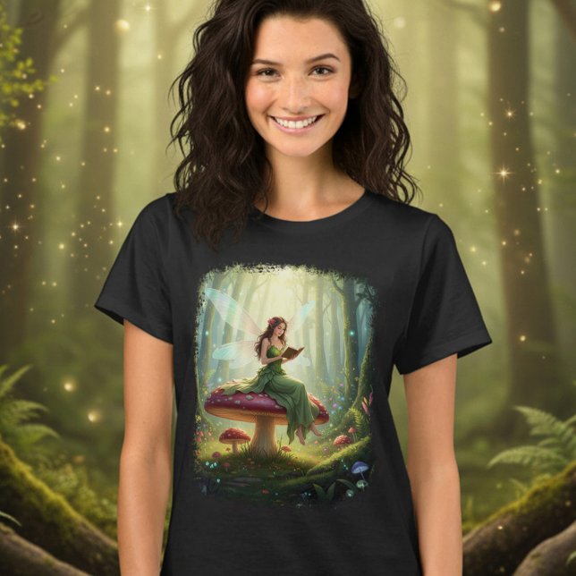 Enchanted Day Fairy Reading a Book T-Shirt (Von Creator hochgeladen)