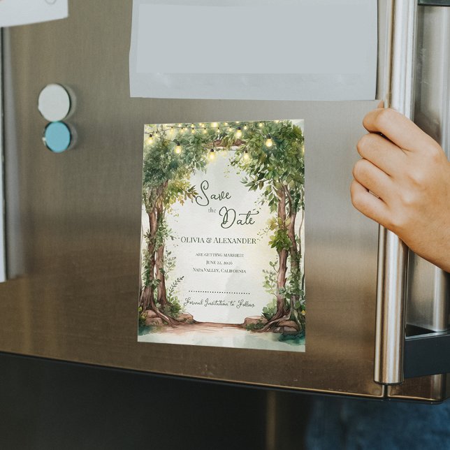 Enchanted Garden String Lights Save the Date Magnetkarte (Enchanted Garden String Lights Save the Date Magnet | Rustic Outdoor Wedding Magnetic Announcement)