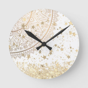 Enchanting Mandala with Gold Stars on White   Runde Wanduhr