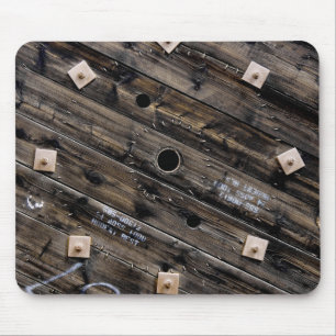 Ende des Industriedrahtpools aus Holz Mousepad