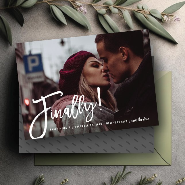 Endlich Brush-Schrift Moderne Fotodesign Save The Date (Von Creator hochgeladen)