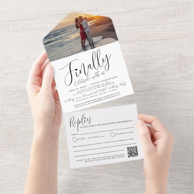 Endlich Foto Mono verspätete QR-Codeoption Hochzei All In One Einladung (Abreißen)