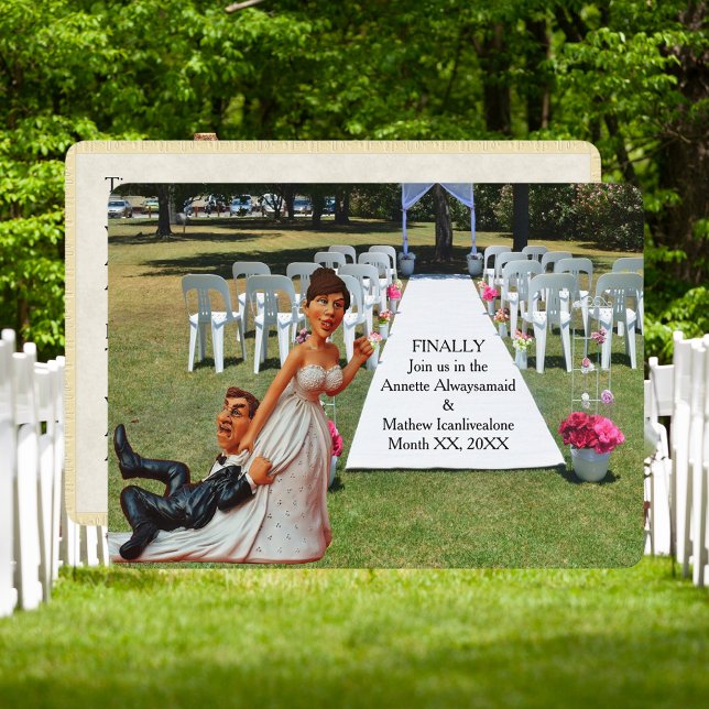 Endlich Getting Wed Funny Dark Hair Couple Einladung (Finally Getting Wed Funny Dark Haired Couple Invitation)