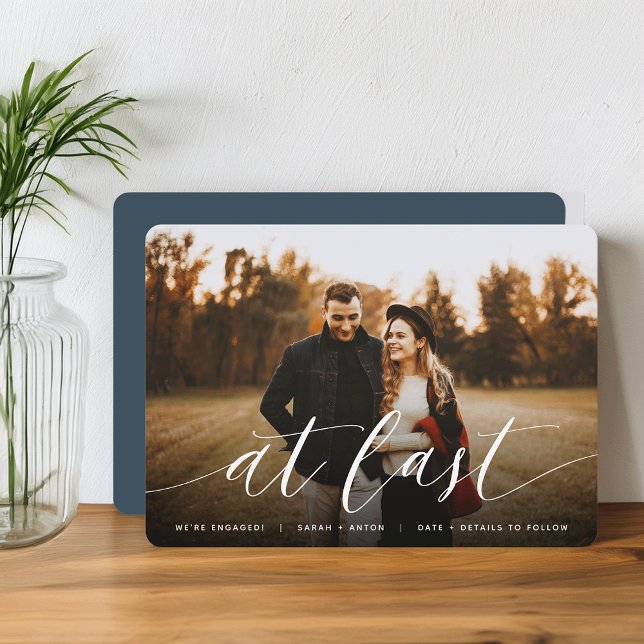 Endlich | Vollständige Verlobung des Fotos Ankündigung (Von Creator hochgeladen)