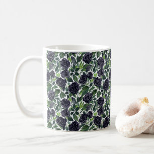 Endlose Blumen: Wasserfarbmuster schwarzer Rosen Kaffeetasse