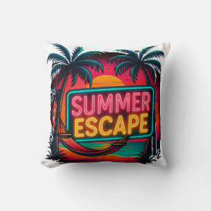 Endlose Sommerpause - Retro Sunset Adventure Kissen