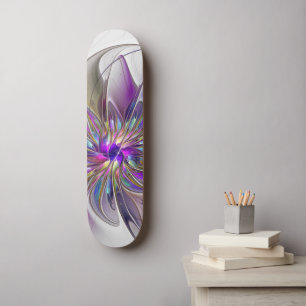 Energetische, farbenfrohe Abstrakte Fraktal Kunst Skateboard