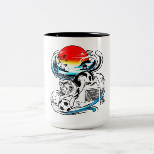 Energische Fußballkatze Kawaii-Geschenk für Fußbal Zweifarbige Tasse