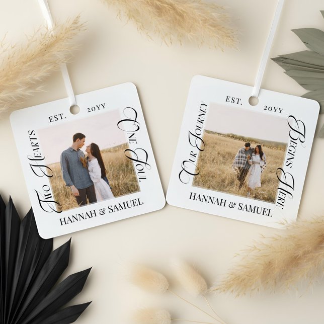 Engaged Couples Photo Two Hearts One Soul Keepsake Ornament Aus Metall (Engaged Couples Photo Two Hearts One Soul Keepsake Metal Ornament)