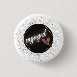 Engagierter Glamour Button