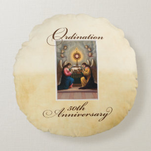 Engel zum 50. Jahrestag der Ordination in Altar Rundes Kissen