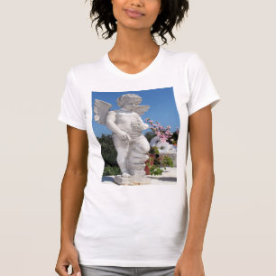 Engels-Statue im Weiß T-Shirt