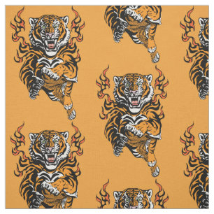 Enger Tiger in Flammenzungen Stoff