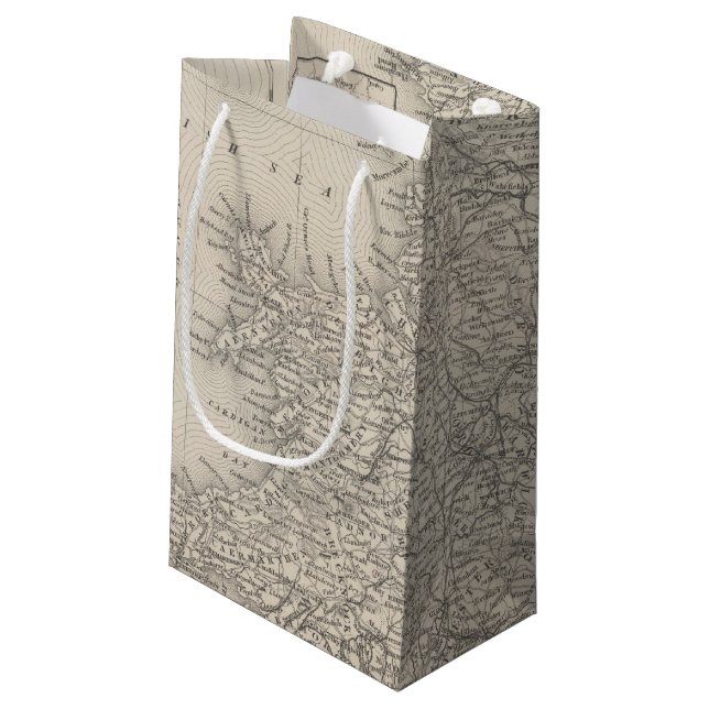 England 10 kleine geschenktüte (Rückseite Schrägansicht)