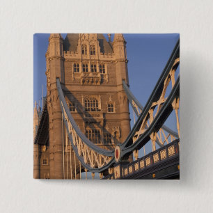 England, London, Die Tower Bridge Button