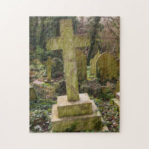 England, London, Highgate Cemetery, Grabstätte Puzzle