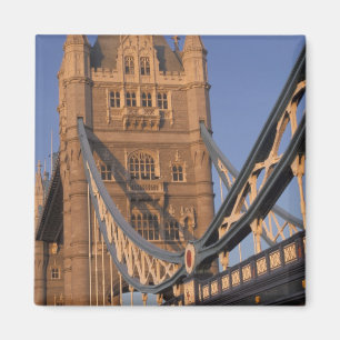 England, London, The Tower Bridge Magnet