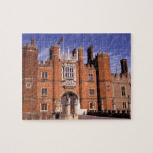England, Surrey, Hampton Court Palace.3 Puzzle