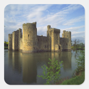 England, Sussex, Bodiam-Schloss Quadratischer Aufkleber