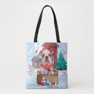 Englische Bulldogge im Schnee Weihnachtshundehaus