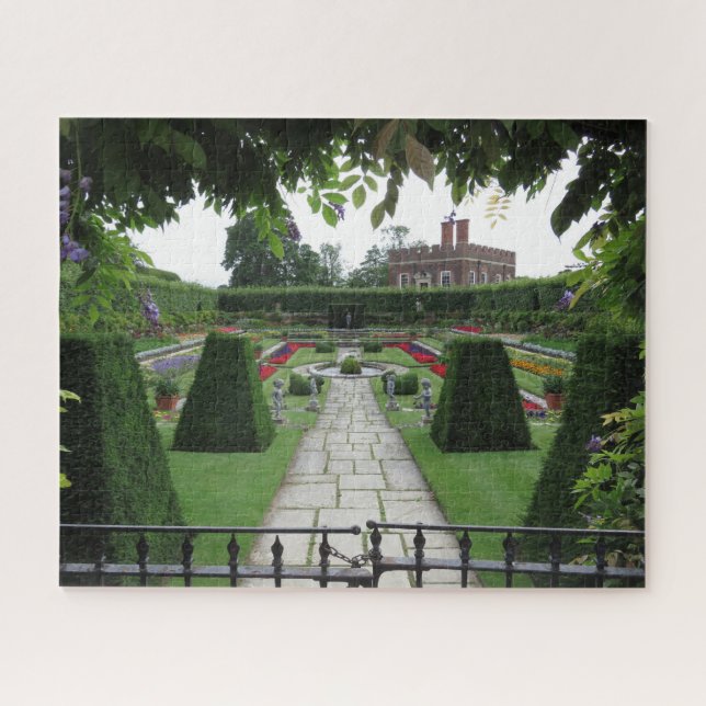 Englischer Garten im Hampton Court-Palast Puzzle (Horizontal)