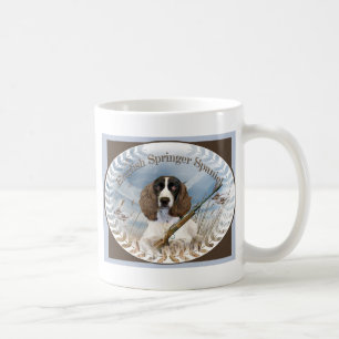 Englischer SpringerSpaniel jagt Tasse