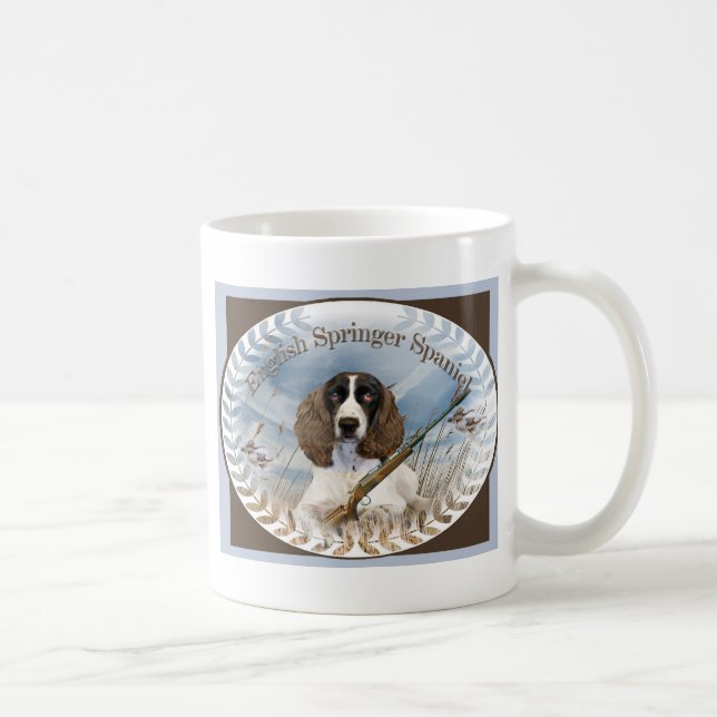 Englischer SpringerSpaniel jagt Tasse (Rechts)